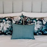 Coliving The Valley Portugal Countryside Retreat For Digital Nomads And Remote Workers - 50 Km From Porto カントリーハウス ヴァーレ・デ・カンブラ