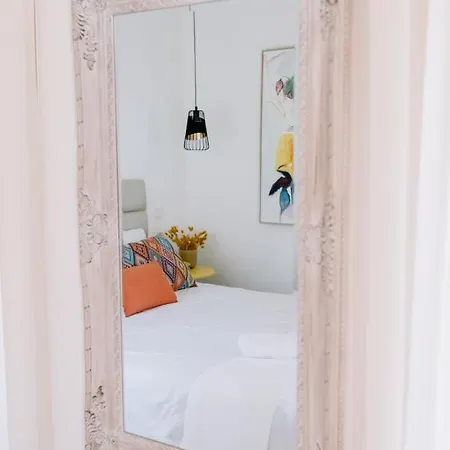 Coliving The Valley Portugal Countryside Retreat For Digital Nomads And Hiking Lovers - Private Bedrooms With Shared Bathrooms, Shared Kitchen, And Coworking Space Casa rural *