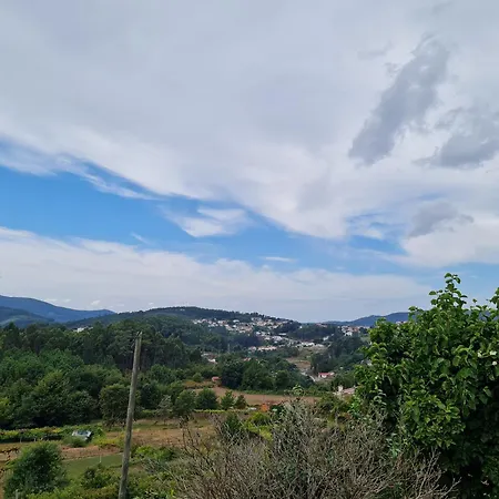 Coliving The Valley Portugal Countryside Retreat For Digital Nomads And Hiking Lovers - Private Bedrooms With Shared Bathrooms, Shared Kitchen, And Coworking Space Vale de Cambra