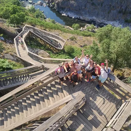 Coliving The Valley Portugal Countryside Retreat For Digital Nomads And Remote Workers Landsted