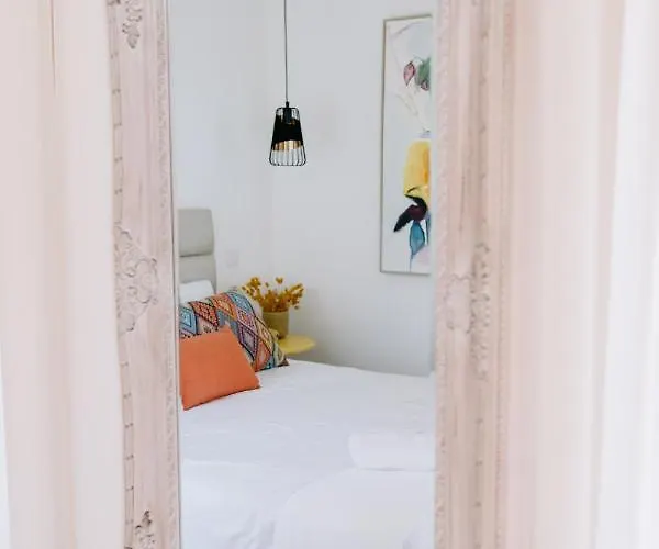 Coliving The Valley Portugal Countryside Retreat For Digital Nomads And Remote Workers Landsted *