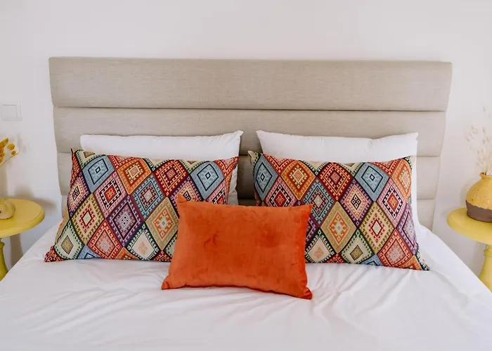 Landsted Coliving The Valley Portugal Countryside Retreat For Digital Nomads And Remote Workers