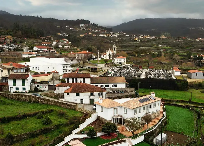 Coliving The Valley Portugal Countryside Retreat For Digital Nomads And Remote Workers Casa de Campo