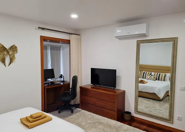 Coliving The Valley Portugal Countryside Retreat For Digital Nomads And Remote Workers